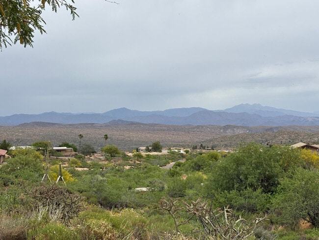 43003 N Old Mine Rd in Cave Creek, AZ - Building Photo - Building Photo