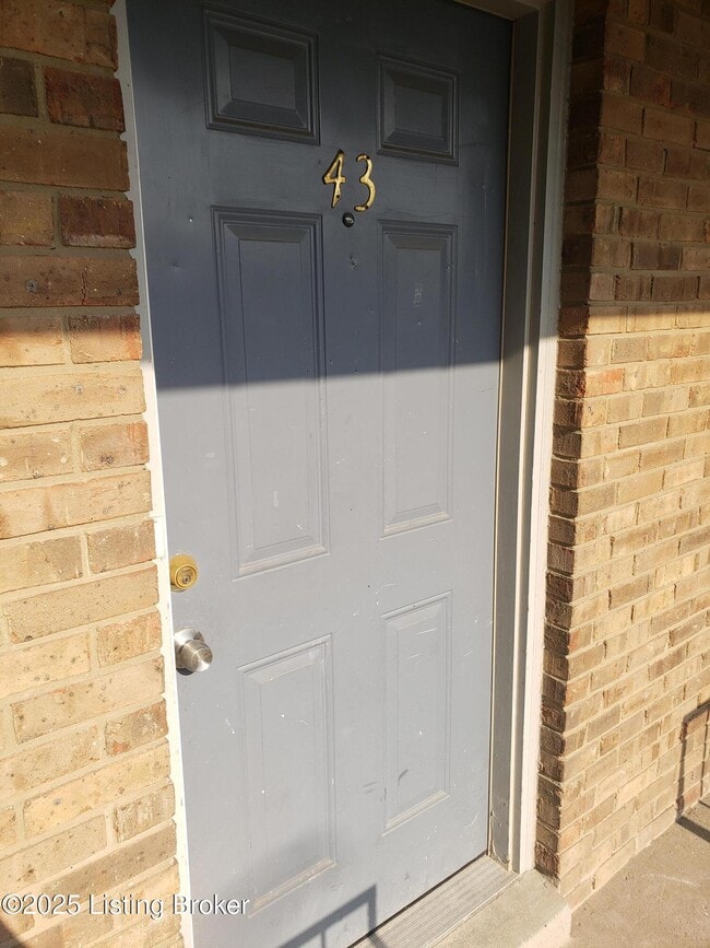 property at 102 E Florence Ave