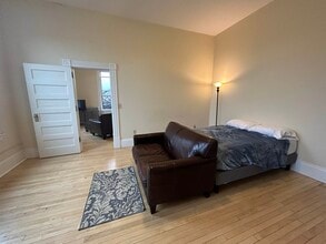 101 Main St in Keene, NH - Building Photo - Building Photo