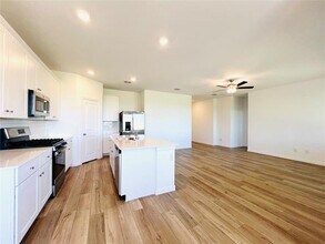 1105 Misty Brk Dr in Anna, TX - Building Photo - Building Photo