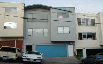 77 Lausanne Ave in Daly City, CA - Building Photo - Building Photo