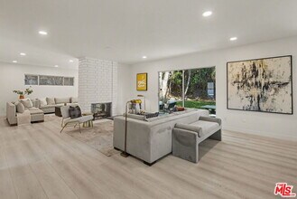 2612 S Beverly Dr in Los Angeles, CA - Building Photo - Building Photo