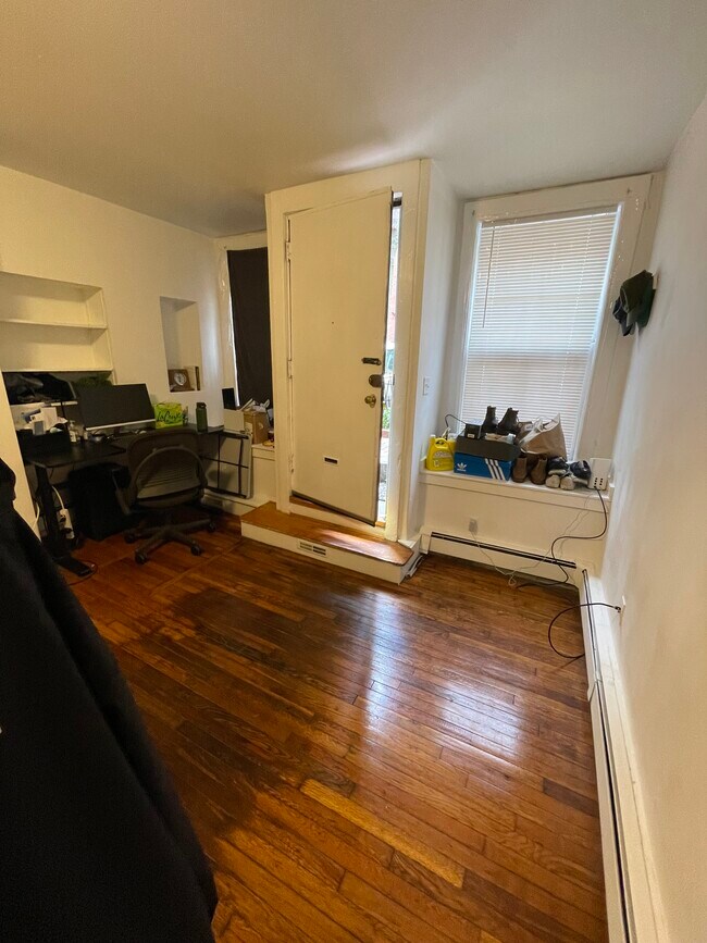 65 Phillips St, Unit 65 Phillips in Boston, MA - Building Photo - Building Photo