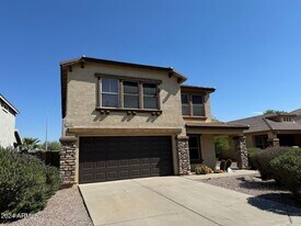 7205 S 39th Dr in Phoenix, AZ - Building Photo