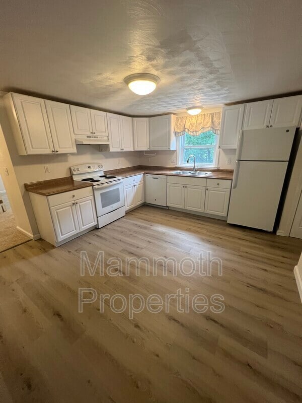 property at 32 Concord Rd