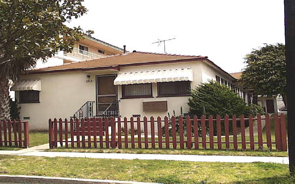 218 Concord St in El Segundo, CA - Building Photo - Building Photo