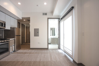 ST Townhomes at Palms in Los Angeles, CA - Building Photo - Interior Photo