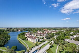 15290 SW 106th Ln, Unit 315 in Miami, FL - Building Photo