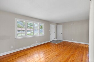 840 Daniel Boone Dr in Florissant, MO - Building Photo - Building Photo