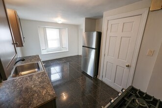 15 Ridgeview Ave, Unit 1 in Boston, MA - Building Photo - Building Photo