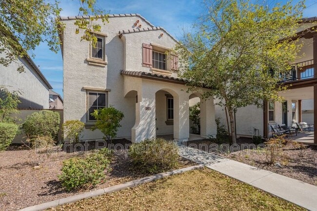 property at 2525 N Riley Rd