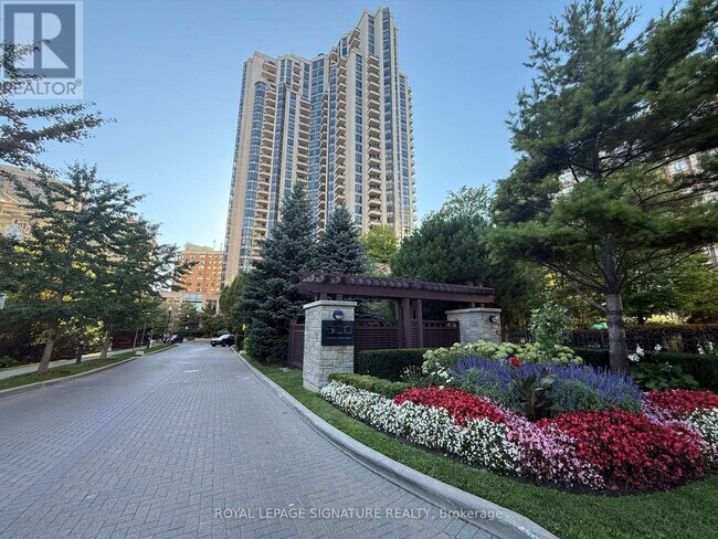 property at 1930-1500 DORIS Ave