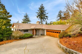 314 Highland Dr in Bellingham, WA - Building Photo - Building Photo