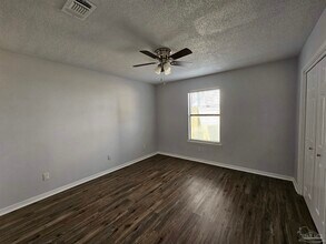 1275 College Pkwy in Gulf Breeze, FL - Building Photo - Building Photo