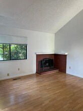 2312 Maher Dr in Santa Rosa, CA - Building Photo - Building Photo