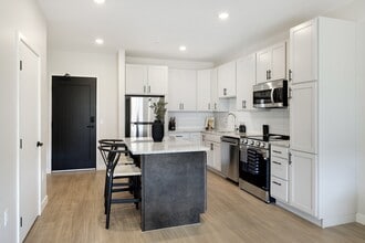 The Blakeley in Shakopee, MN - Building Photo - Building Photo