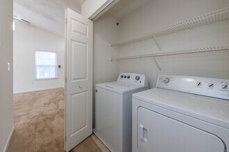 Magnolia Chase Apartments in Virginia Beach, VA - Building Photo - Building Photo