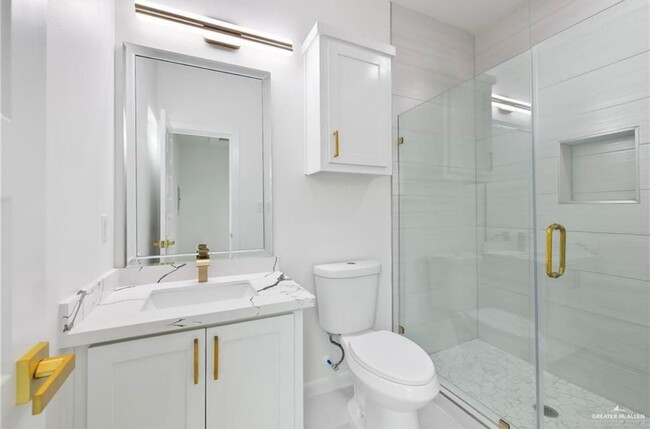 5809 Ozark Ave in Mission, TX - Building Photo - Building Photo