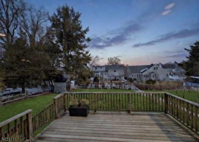 321 Minute Arms Rd in Union, NJ - Building Photo - Building Photo