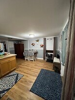 62 Pudding Hill Rd, Unit Apt A in Lyndonville, VT - Building Photo