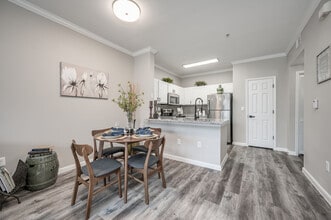 Westmount at Eldridge in Houston, TX - Building Photo - Building Photo