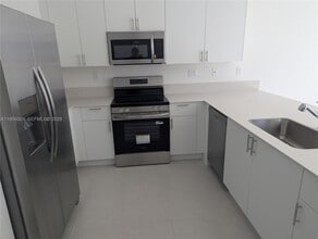 19448 SW 338th St in Homestead, FL - Building Photo - Building Photo