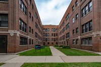 5202-5210 S. Cornell Avenue in Chicago, IL - Building Photo - Building Photo