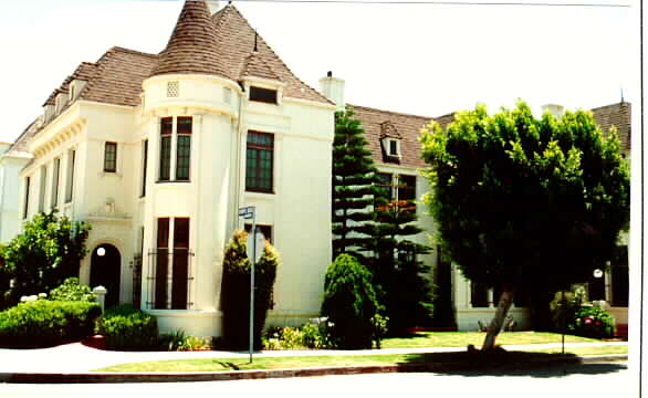 6430 W Olympic Blvd in Los Angeles, CA - Foto de edificio - Building Photo