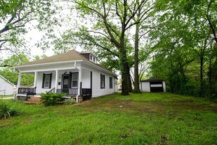400 W Worley St in Columbia, MO - Building Photo