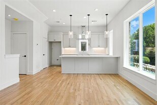 5833 Oram St in Dallas, TX - Building Photo