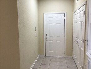 6240 Contessa Dr in Orlando, FL - Building Photo - Building Photo