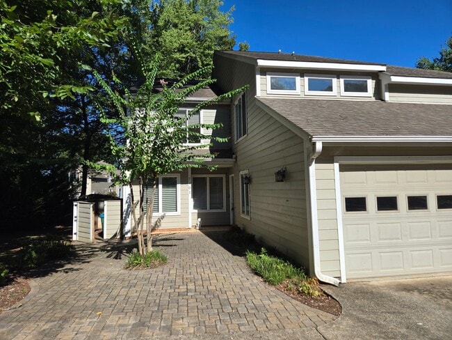 property at 7401 Mariner Cove Dr