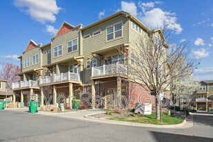 12852 King St in Broomfield, CO - Building Photo