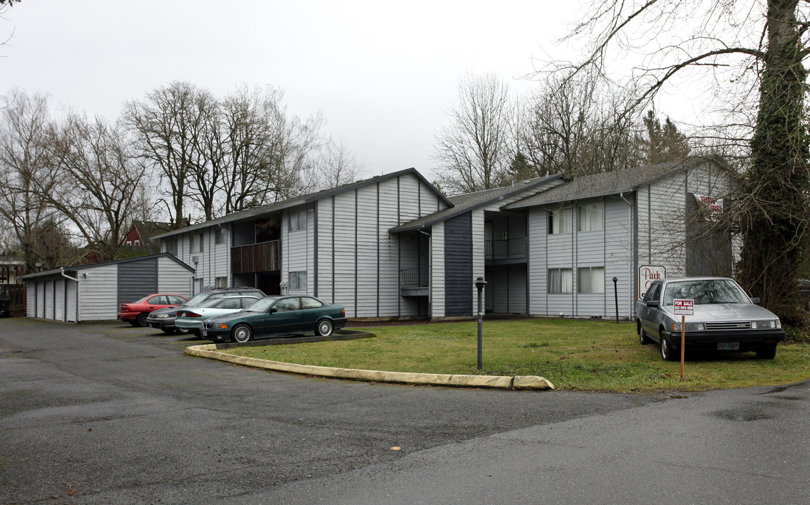 Park Glen Apartments in Portland, OR - Foto de edificio