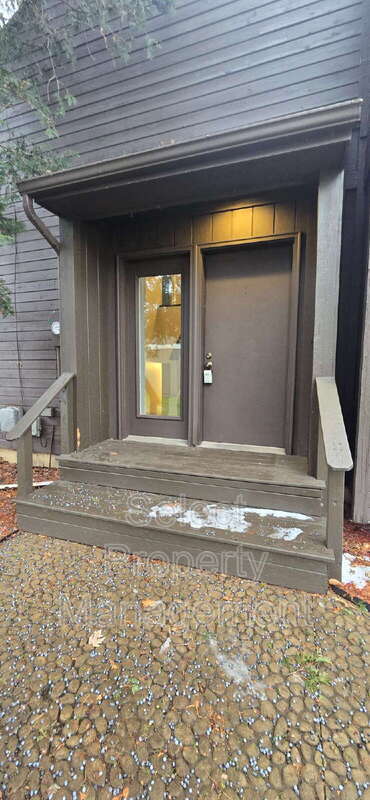 4328 Whaler's Cove in Fort Wayne, IN - Building Photo - Building Photo