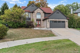 23931 Pointe Dr in Macomb, MI - Building Photo - Building Photo
