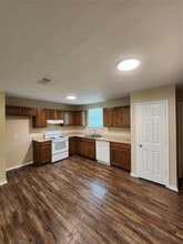 400 Blackwood St in Gainesville, TX - Building Photo - Building Photo