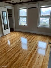 352 Chandler St in Worcester, MA - Foto de edificio - Building Photo