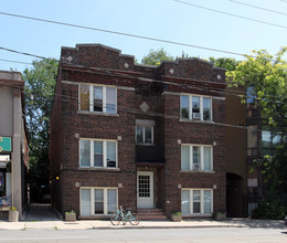 1065 Bathurst St in Toronto, ON - Building Photo - Building Photo