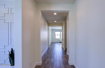 948 W Yosemite Dr in Chandler, AZ - Building Photo - Building Photo