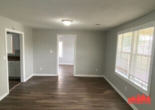 4628 Windward Dr in Memphis, TN - Building Photo - Building Photo