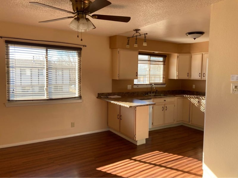 12 Martha Ln in Pueblo, CO - Building Photo