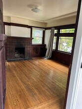 2339 Ellsworth St, Unit house in Berkeley, CA - Building Photo - Building Photo