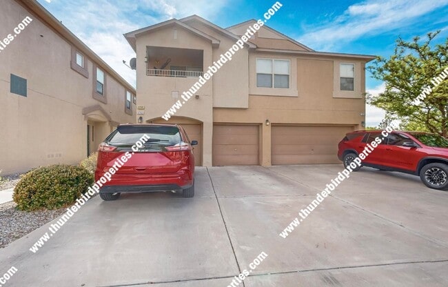 property at 5748 Valle Alegre Pl NW