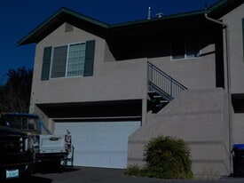 732 Walnut Dr in Paso Robles, CA - Building Photo