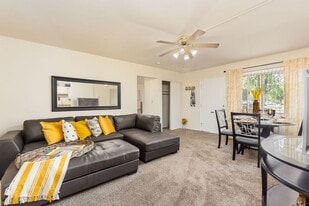 Avalon Place in Fairborn, OH - Building Photo