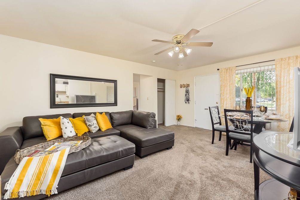 Avalon Place in Fairborn, OH - Building Photo