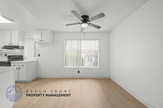 925 N. Inglewood Ave. in Inglewood, CA - Foto de edificio - Building Photo