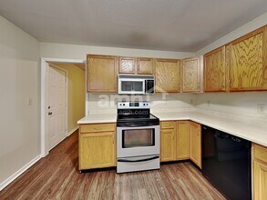 18954 Prairie Crossing Dr in Noblesville, IN - Building Photo - Building Photo