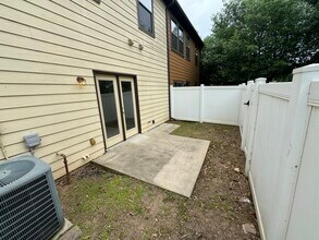 11105 Lost Maples Trail in Austin, TX - Building Photo - Building Photo
